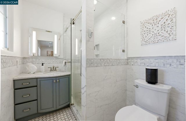 1433 Walnut Ave, Walnut Creek, CA 94598