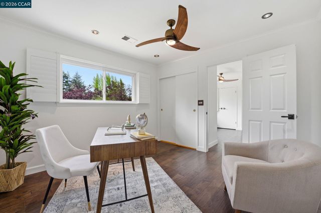 1433 Walnut Ave, Walnut Creek, CA 94598