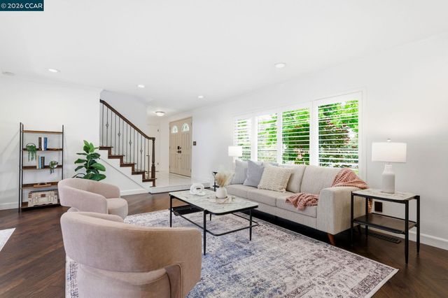 1433 Walnut Ave, Walnut Creek, CA 94598