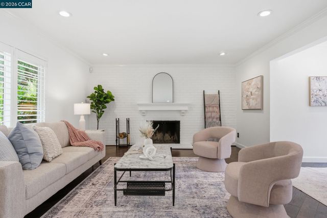 1433 Walnut Ave, Walnut Creek, CA 94598
