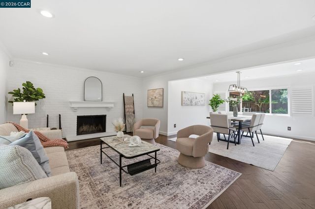 1433 Walnut Ave, Walnut Creek, CA 94598