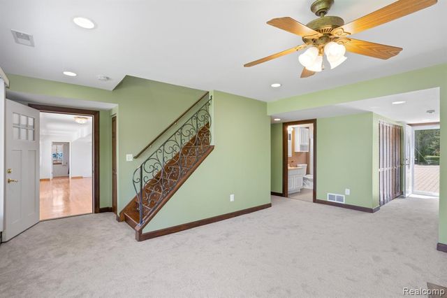 1794 S Hughes Road, Brighton, MI 48114