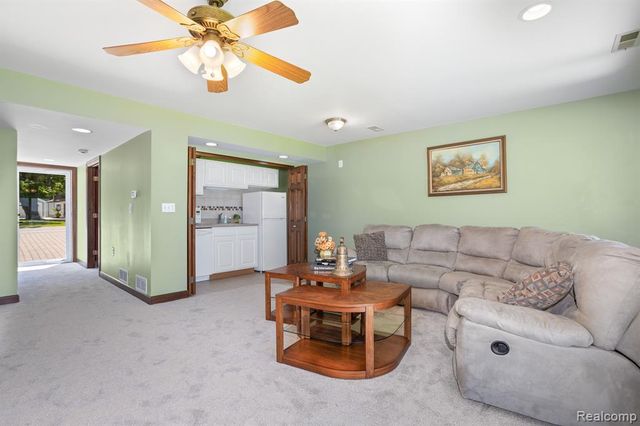 1794 S Hughes Road, Brighton, MI 48114