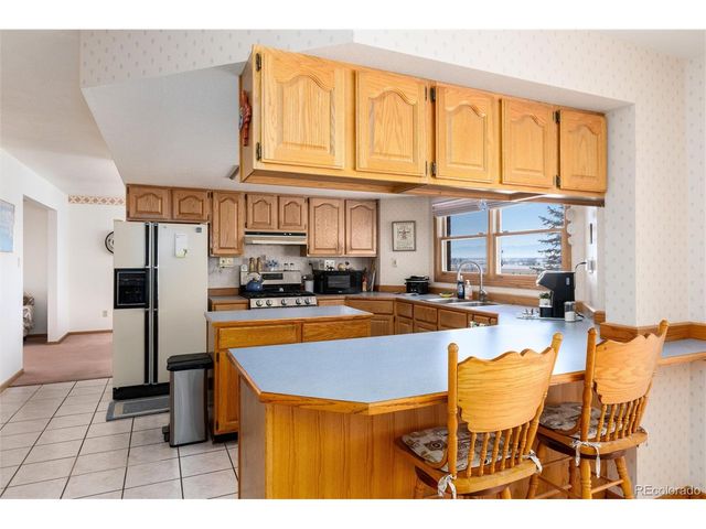 10650 Yellowstone Rd, Longmont, CO 80504