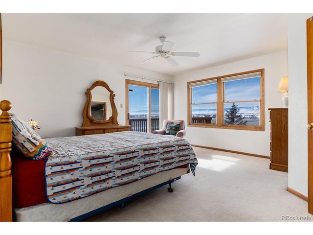 10650 Yellowstone Rd, Longmont, CO 80504