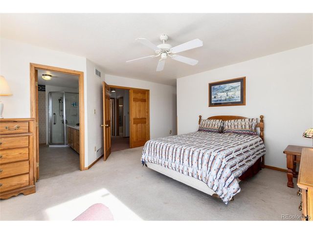 10650 Yellowstone Rd, Longmont, CO 80504