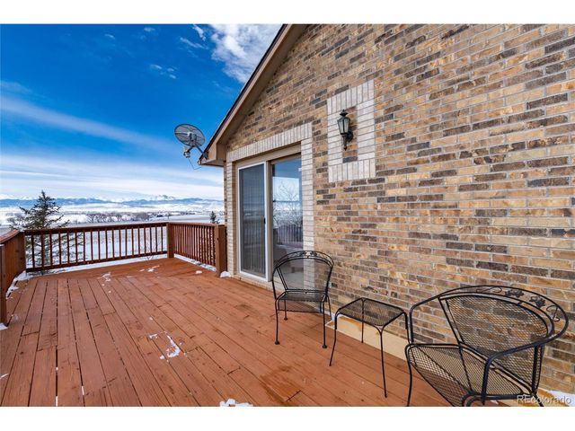 10650 Yellowstone Rd, Longmont, CO 80504