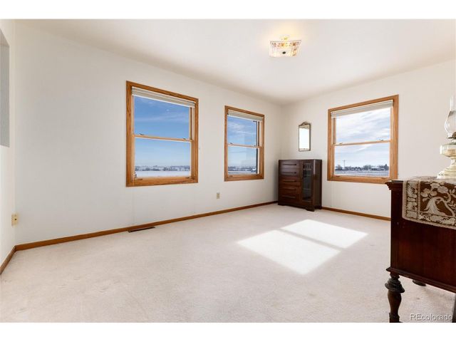 10650 Yellowstone Rd, Longmont, CO 80504