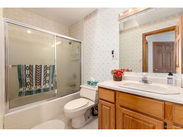 10650 Yellowstone Rd, Longmont, CO 80504