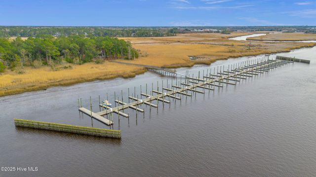 1543 Riverview Terrace, Wilmington, NC 28401