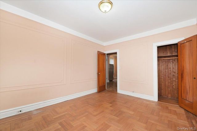 88-59 82nd Avenue, Glendale, NY 11385