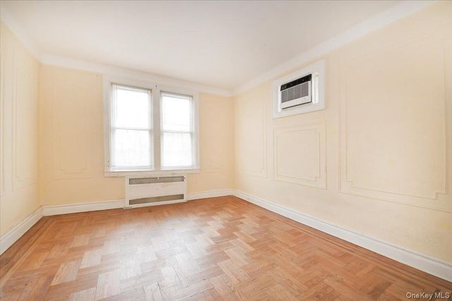 88-59 82nd Avenue, Glendale, NY 11385