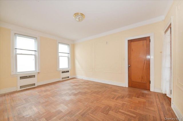88-59 82nd Avenue, Glendale, NY 11385