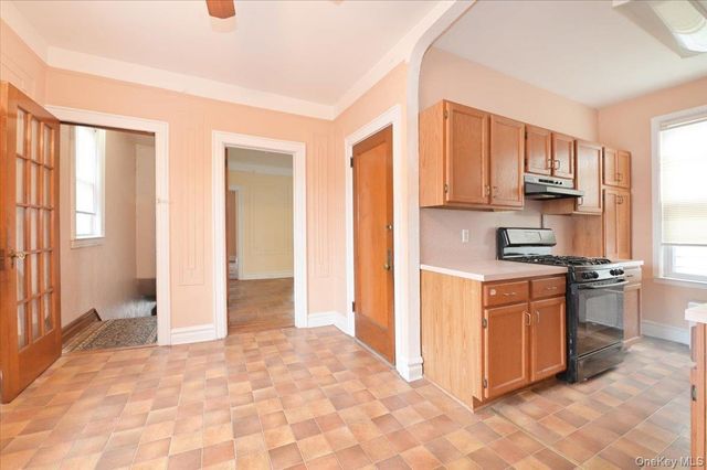 88-59 82nd Avenue, Glendale, NY 11385