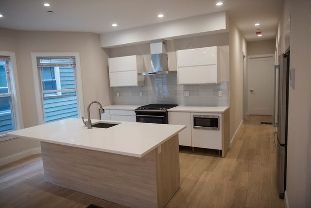 769 Dorchester Ave 1, Boston, MA 02125