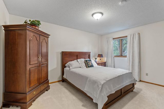 144 122nd Avenue NW, Coon Rapids, MN 55448