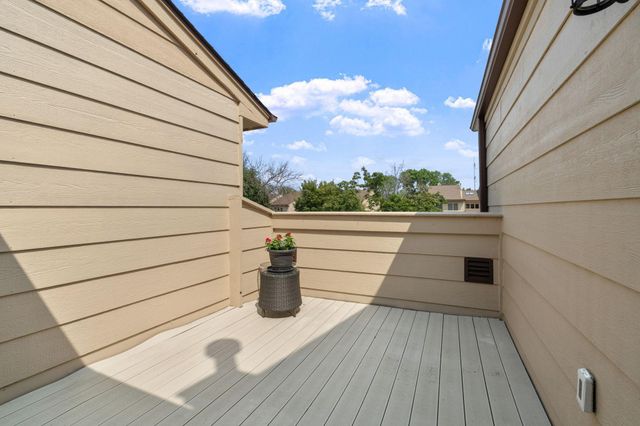 144 122nd Avenue NW, Coon Rapids, MN 55448