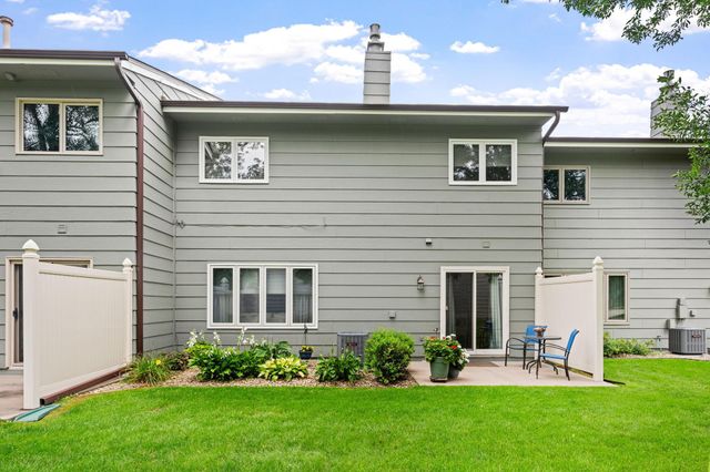 144 122nd Avenue NW, Coon Rapids, MN 55448
