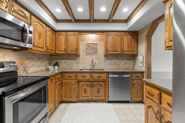144 122nd Avenue NW, Coon Rapids, MN 55448