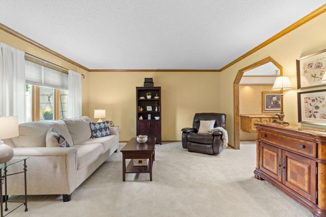 144 122nd Avenue NW, Coon Rapids, MN 55448