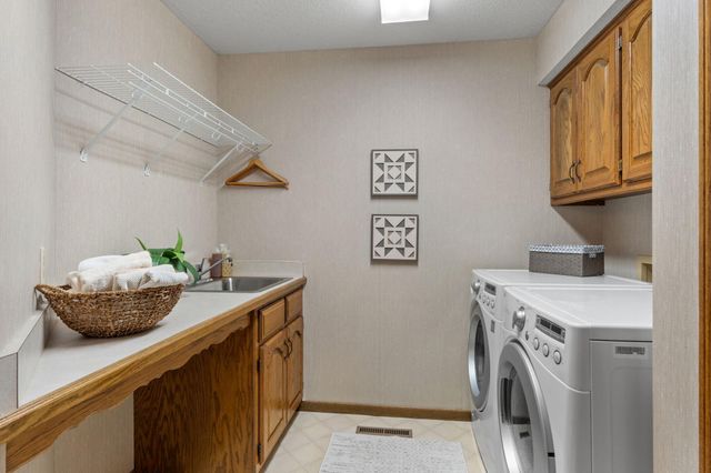 144 122nd Avenue NW, Coon Rapids, MN 55448