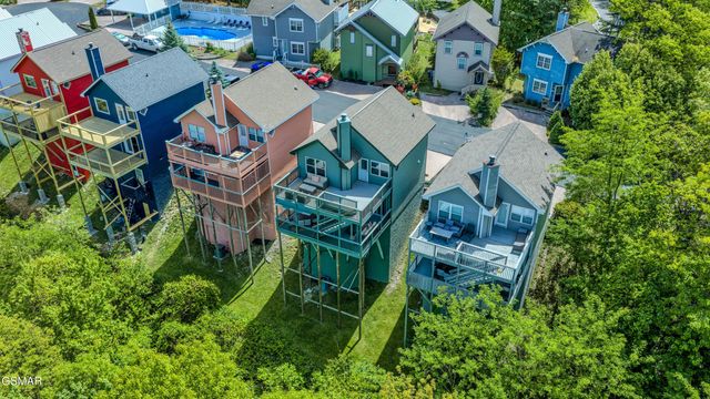 1386 Ski View Drive, Gatlinburg, TN 37738