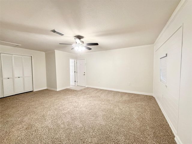 477 Oyster Creek Court, Richwood, TX 77531