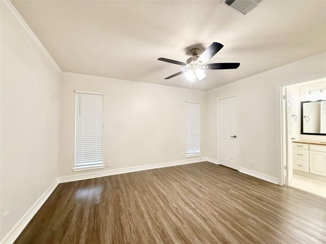 477 Oyster Creek Court, Richwood, TX 77531