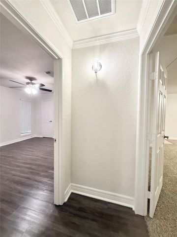 477 Oyster Creek Court, Richwood, TX 77531