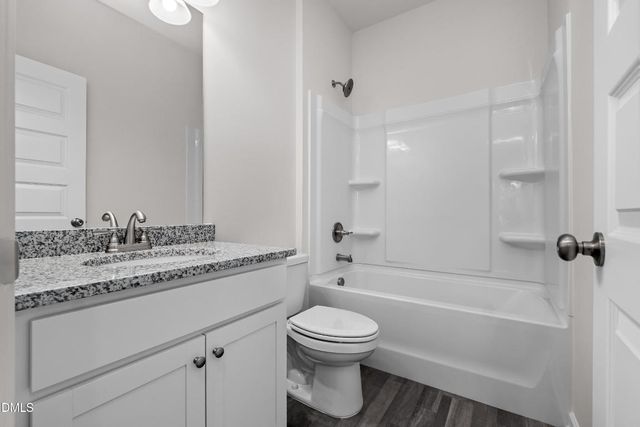 233 Courtside Drive, Dunn, NC 28334