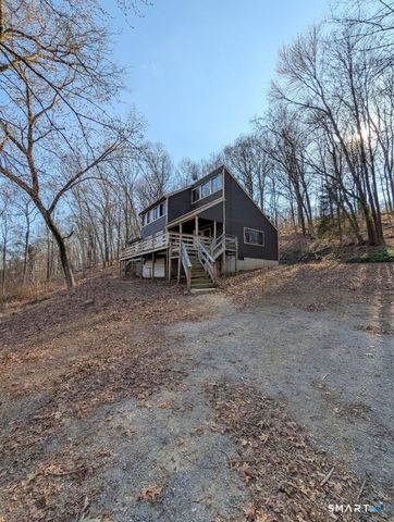 24 Chestnut Hill Road, Newtown, CT 06482