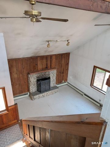 24 Chestnut Hill Road, Newtown, CT 06482