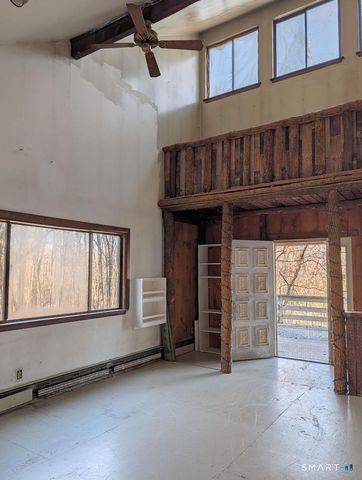 24 Chestnut Hill Road, Newtown, CT 06482