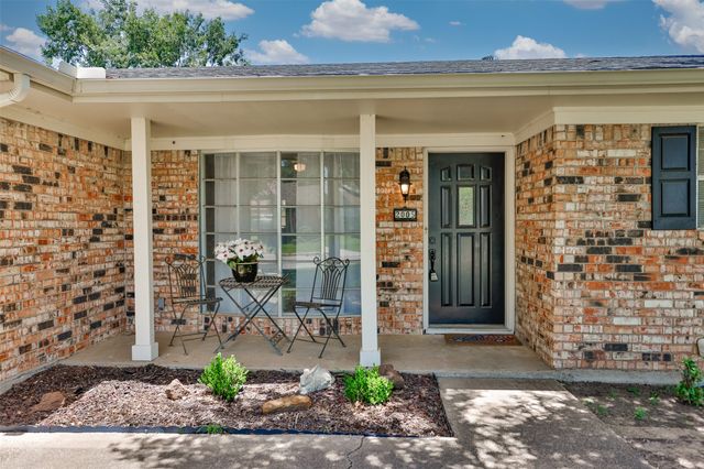 2005 Maplewood Drive, Gainesville, TX 76240