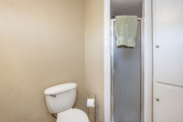 2005 Maplewood Drive, Gainesville, TX 76240