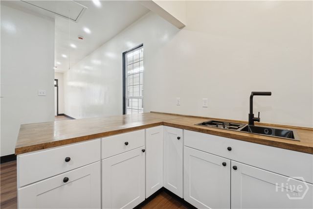 604 W 40th Street, Savannah, GA 31415