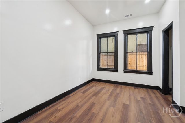 604 W 40th Street, Savannah, GA 31415