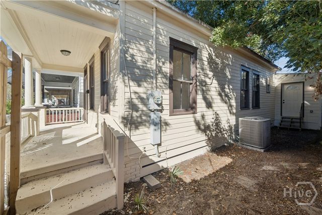 604 W 40th Street, Savannah, GA 31415