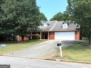 25 Brookstone Court, Covington, GA 30016