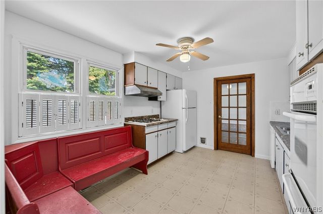 39 Mapleview Drive, Amherst, NY 14226