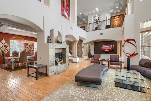2010 Shenley Court, Las Vegas, NV 89117