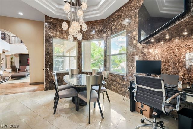 2010 Shenley Court, Las Vegas, NV 89117