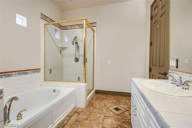2010 Shenley Court, Las Vegas, NV 89117