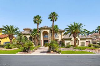 2010 Shenley Court, Las Vegas, NV 89117
