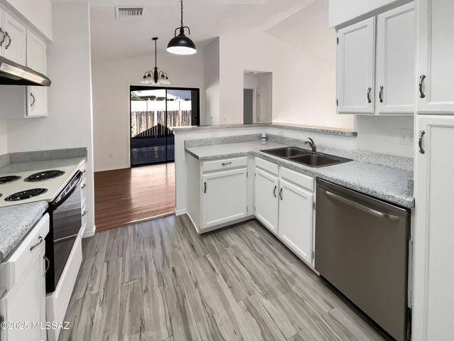 4264 W Stagestop Court, Tucson, AZ 85741