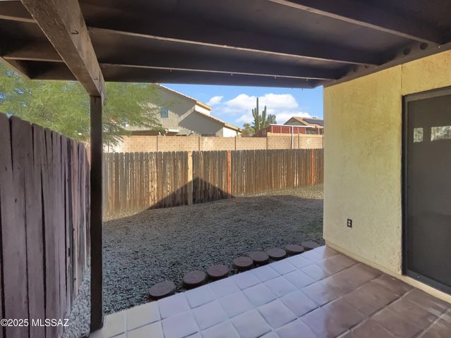 4264 W Stagestop Court, Tucson, AZ 85741