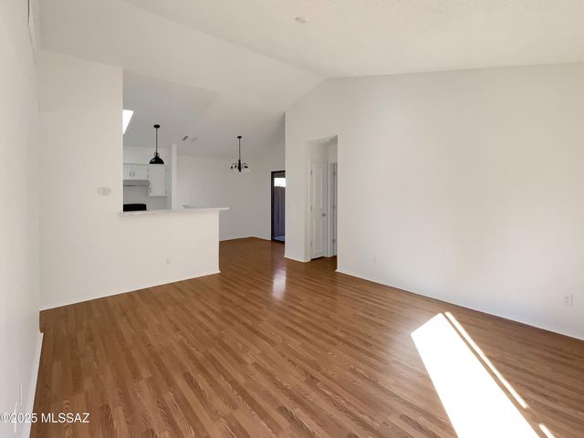 4264 W Stagestop Court, Tucson, AZ 85741