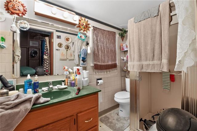 906 Columbia Avenue, Leavenworth, KS 66048