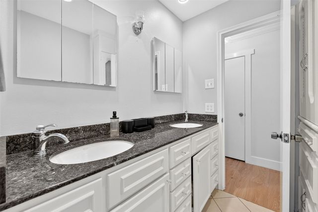 2838 Ermine Way, Farmers Branch, TX 75234