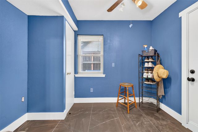 2838 Ermine Way, Farmers Branch, TX 75234